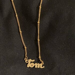Tom necklace